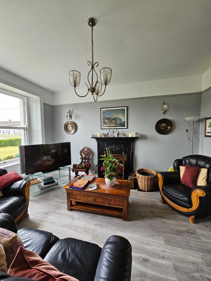 The Old Cable Historic House & Seafood Restaurant Hotel Waterville Bagian luar foto
